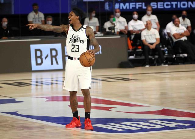 战术调整 战术调整