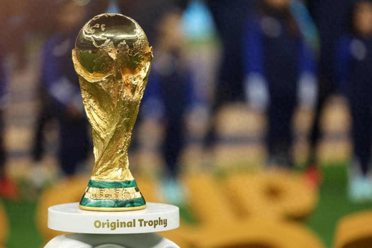 的中场部署 的中场部署